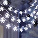 Snowflake Lights, 20 Ft 40 LED Battery Operated Christmas String Lights Waterproof Snowflake Fairy Lights Indoor Outdoor for Bedroom Home Patio Garden Party Xmas Tree Decorations Warm White