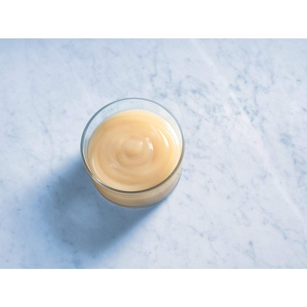 Ghirardelli_White_Chocolate_Flavored_Sauce_Squeeze_Bottle,_16_oz_Creamy_Sweet