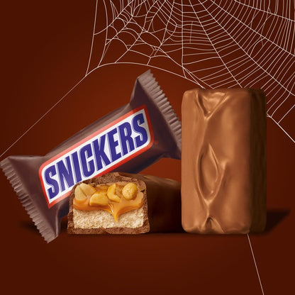 SNICKERS_Original_Chocolate_Candy_Bars,_Fun_Size,_Halloween_Candy,_10.59_oz_Bag