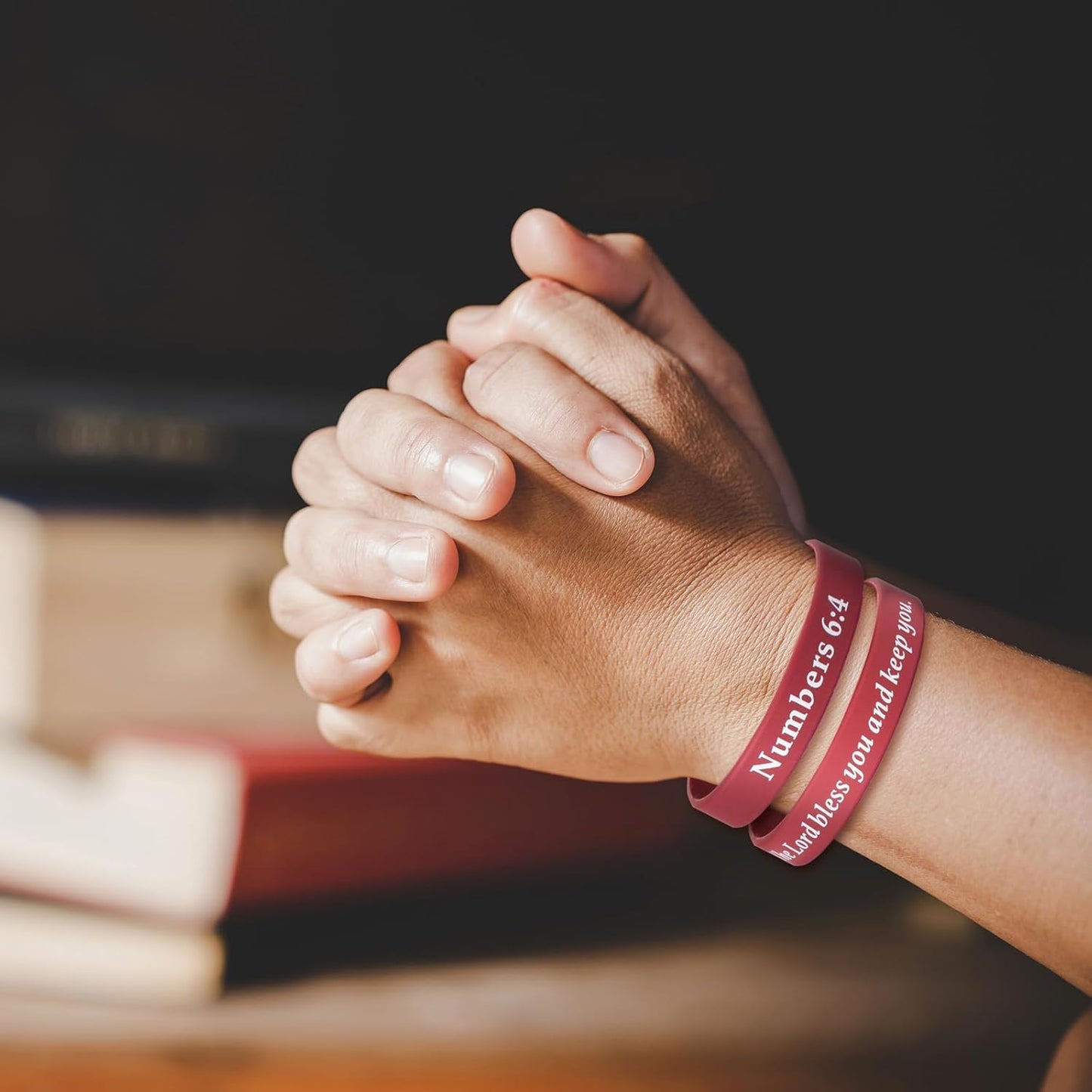 QEERBSIN_Bible_Verses_Bracelets_Motivational_Christian_Rubber_Bracelets_Faith_Hope_Wristbands_Bracelets_for_Men_Women_Teens