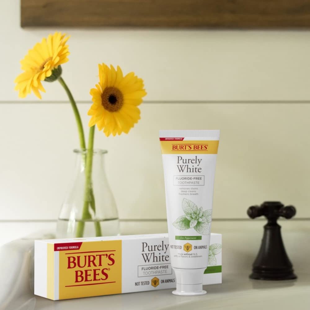 Burt's_Bees_Toothpaste,_Natural_Flavor,_Fluoride-Free,_Purely_White,_Zen_Peppermint,_4.7_oz,_Pack_of_3