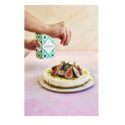 Sea_Salt_Flakes,_8.5_oz_(240_g),_Kosher,_Natural,_Handcrafted,_Gourmet,_Pyramid_Crystals_(Packaging_May_vary)