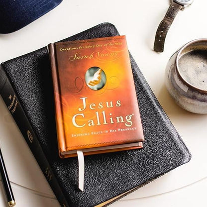 Jesus_Calling,_Padded_Hardcover,_with_Scripture_References:_Enjoying_Peace_in_His_Presence_(A_365-Day_Devotional)