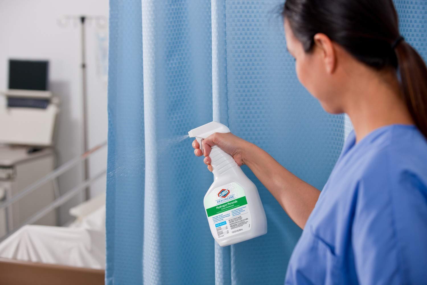Clorox_Healthcare_Hydrogen_Peroxide_Cleaner_Disinfectant,_Bleach_Free,_32_Fluid_Ounces_(Package_May_Vary)
