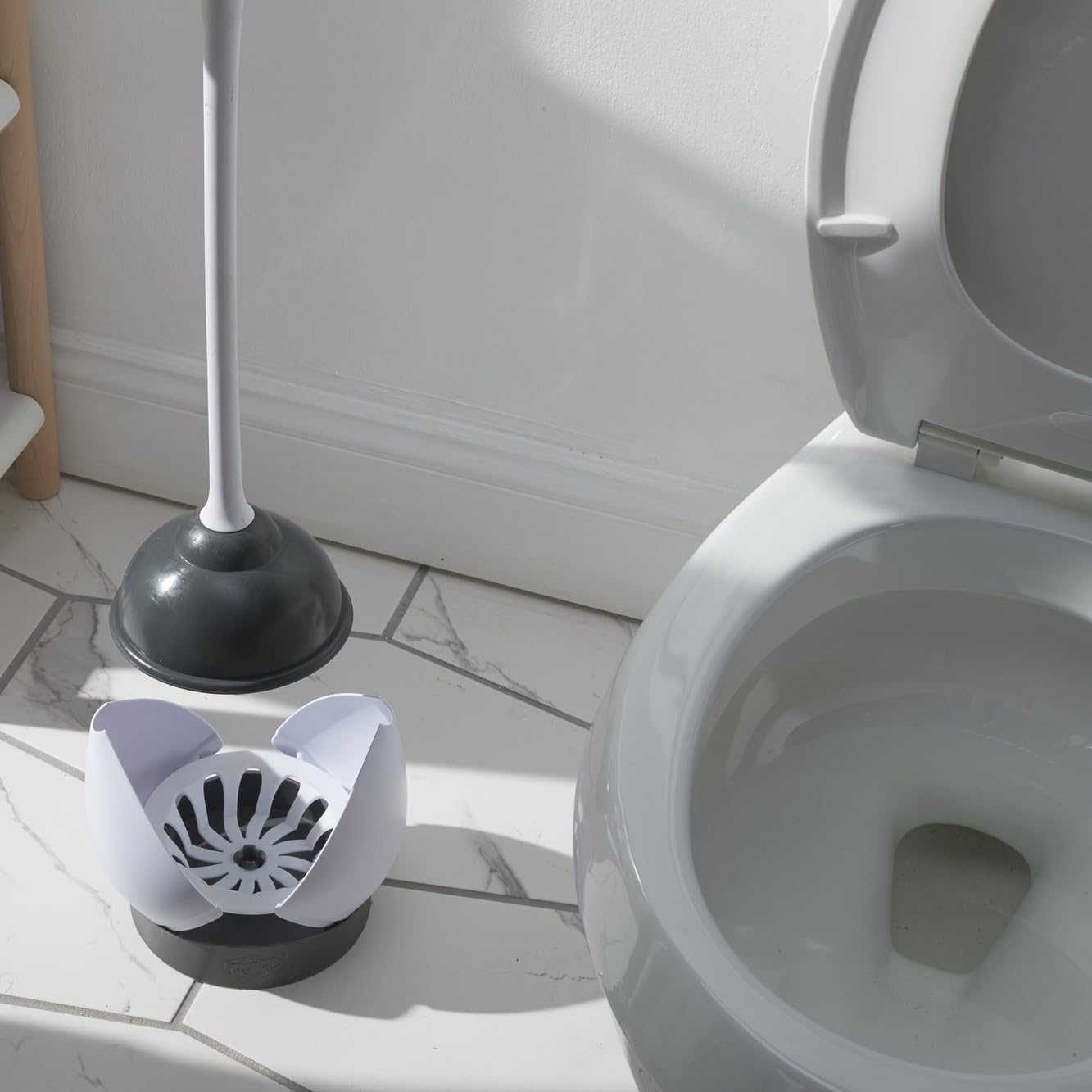 Clorox_Toilet_Plunger_with_Hideaway_Caddy,_Set_of_2_–_for_Bathroom_Organization_and_Storage,_Bathroom_Accessories,_Toilet_Unclogger,_with_Holder,_White