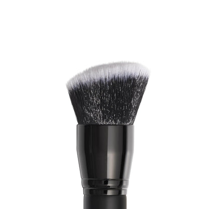 e.l.f._Dual-Ended_Cream_+_Powder_Brush,_Two-in-One_Makeup_Brush_For_Creating_A_Gorgeous,_Airbrushed-looking_Complexion,_Vegan_&_Cruelty-free