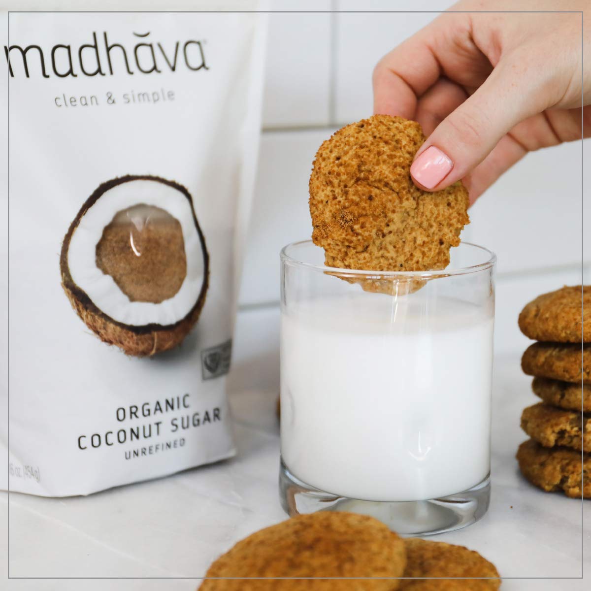 MADHAVA_Organic_Coconut_Sugar_3_Lb._Bag_(Pack_of_1),_Natural_Sweetener,_Sugar_Alternative,_Unrefined,_Sugar_for_Coffee,_Tea_&_Recipes,_Vegan,_Organic,_Non_GMO