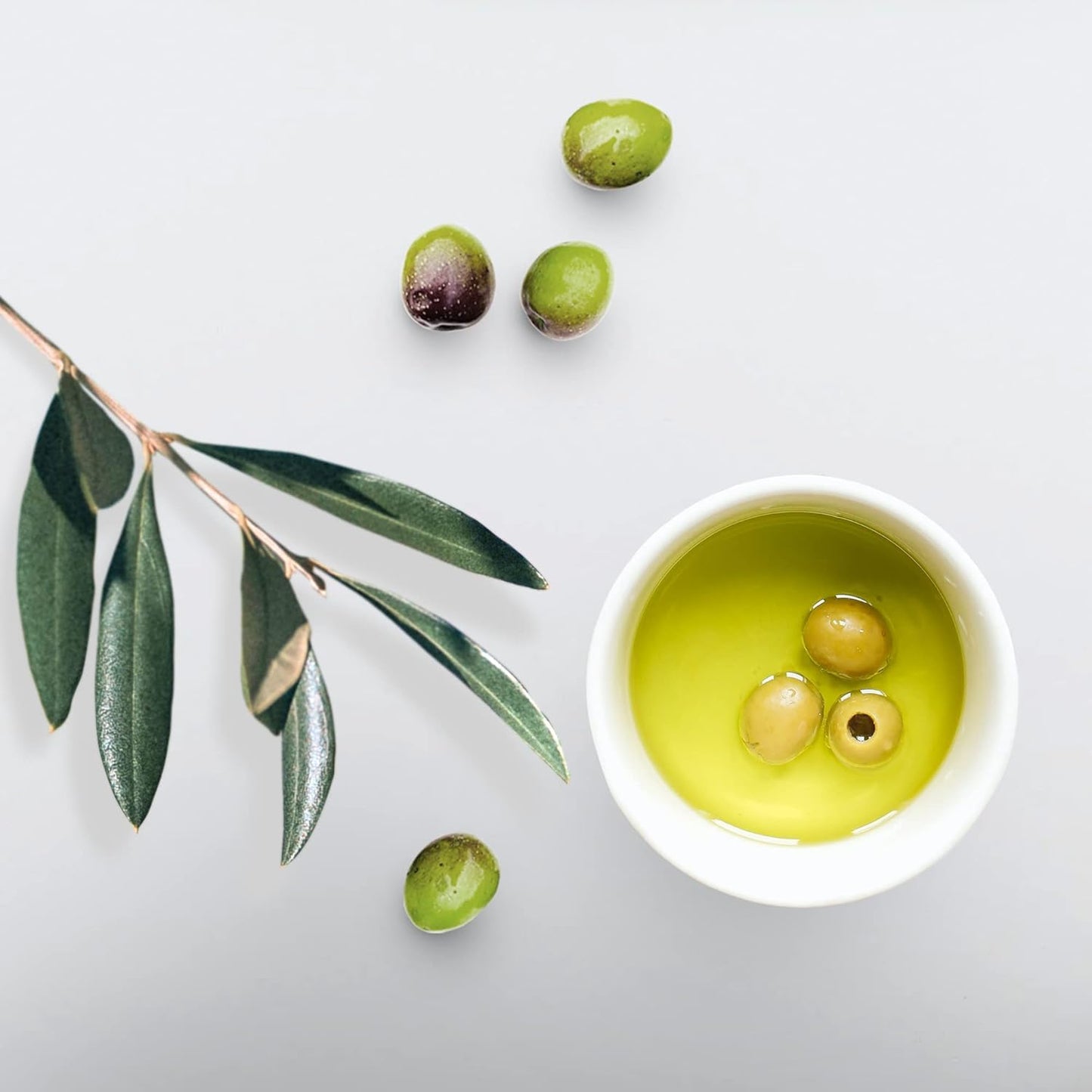 Eco_Style_Gel_Olive_Oil_Styling_-_Adds_Shine_and_Tames_Split_Ends_-_Delivers_Moisture_to_Scalp_-_Nourishes_And_Repairs_-_Provides_Weightless_and_Superior_Hold_-_Ideal_for_all_Hair_-_8_oz