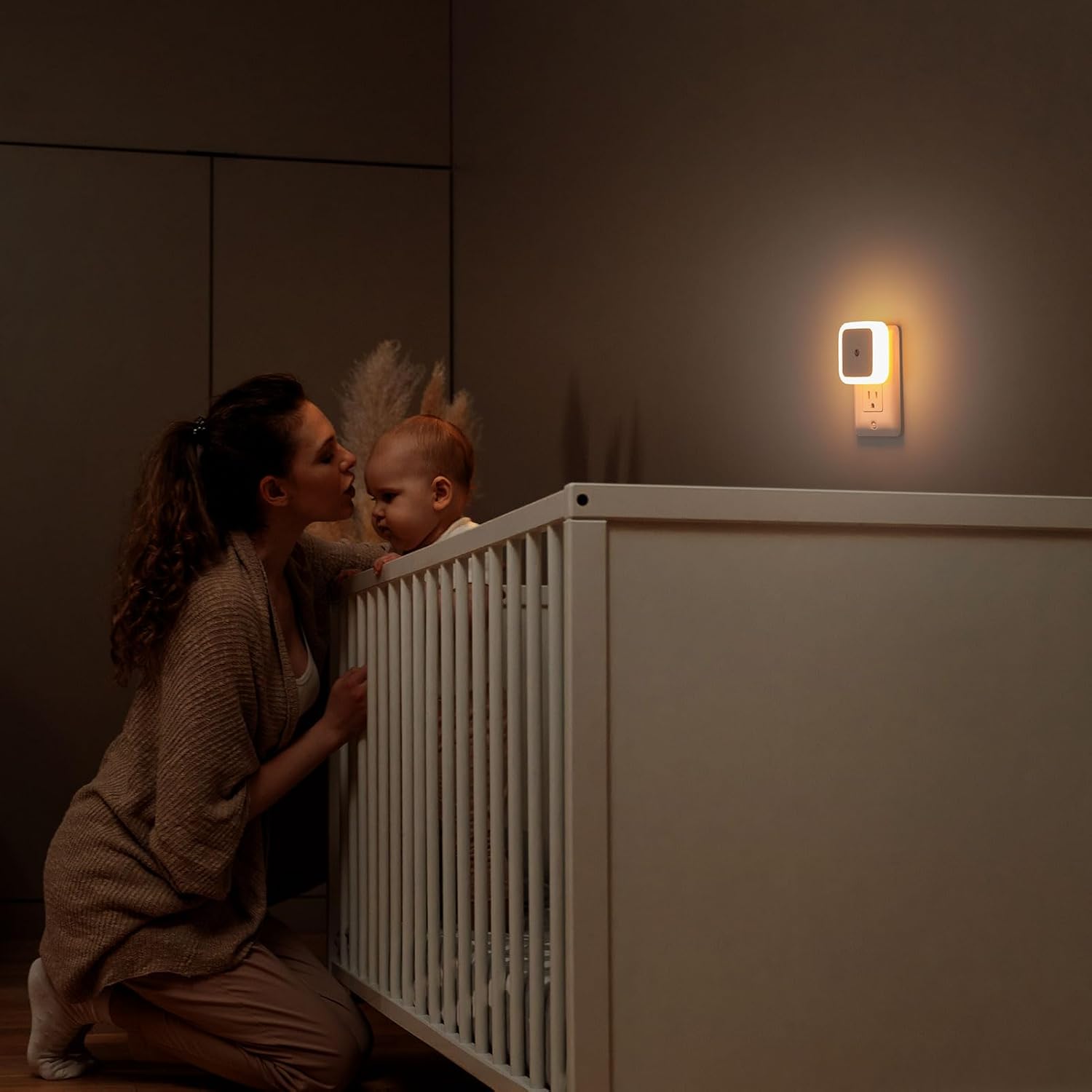 Sujeet_Night_Light,_Night_Lights_Plug_into_Wall_8-Pack,_Nightlight_Plug_in_Night_Light,_Dusk_to_Dawn_Night_Lamp_Led_(Warm_White)