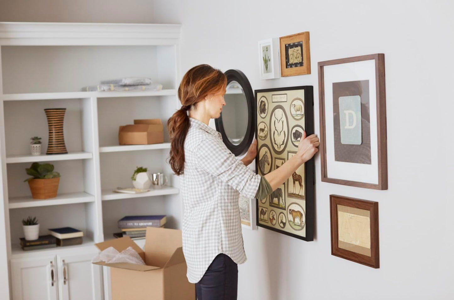 Command_10_lb_&_5_lb_Medium_and_Small_18_Pairs_Picture_Hanging_Strips_(36_Strips),_Damage-Free_Hangers_for_Picture_Frames,_No_Tools_Required,_Great_for_Home_Room_Wall_Decor,_White_Adhesive