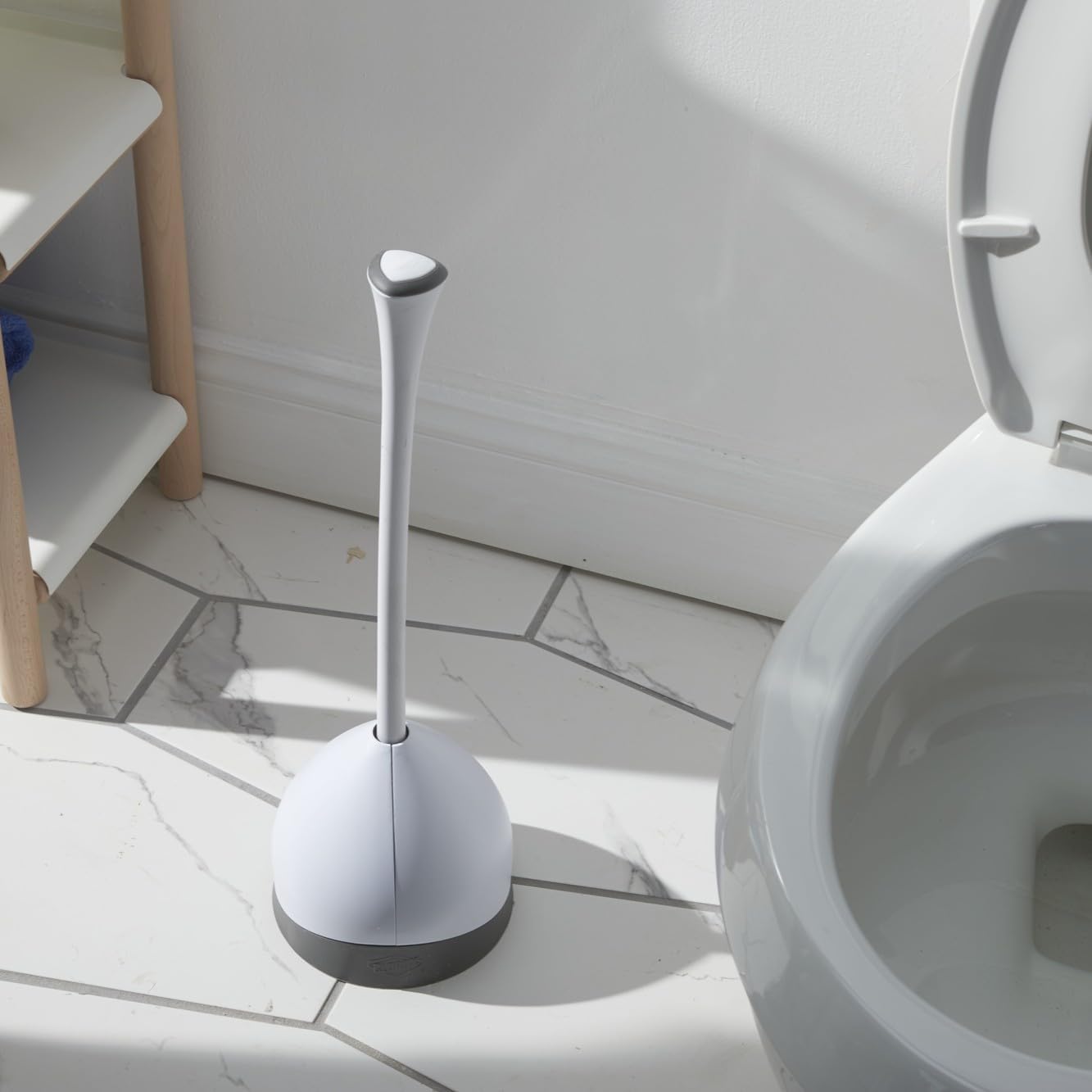 Clorox_Toilet_Plunger_with_Hideaway_Caddy,_Set_of_2_–_for_Bathroom_Organization_and_Storage,_Bathroom_Accessories,_Toilet_Unclogger,_with_Holder,_White