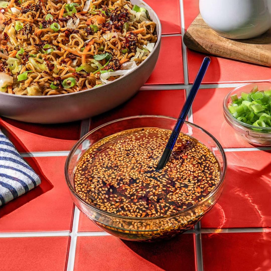 Maruchan_Yakisoba_Teriyaki_Beef,_Japanese_Instant_Ramen_Noodles,_4.04_Oz,_8_Count