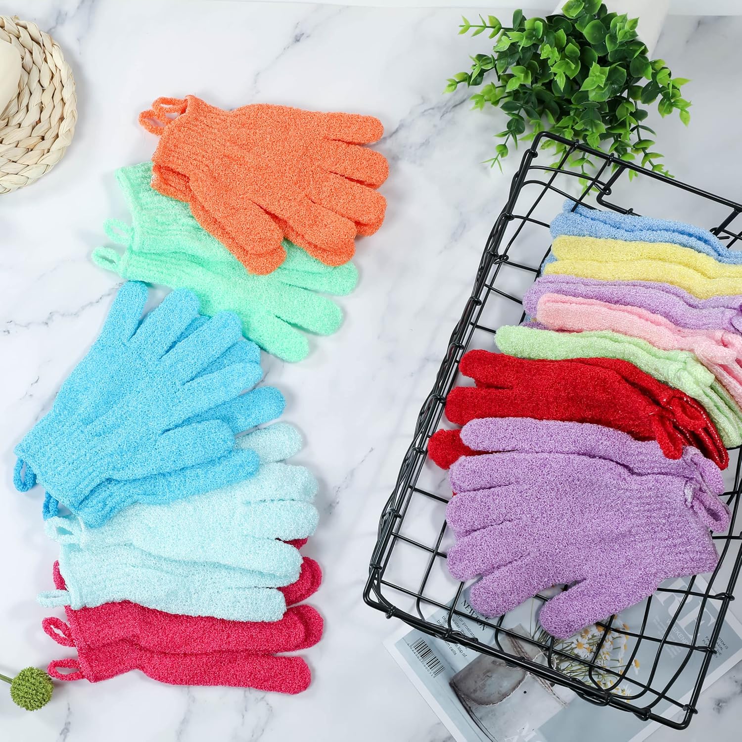 Shower_Gloves,_Exfoliating_Bath_Gloves,_Body_Scrub_Gloves_with_Hanging_Loop_for_Beauty_Spa_Massage_Skin_Shower_Body_Scrubber