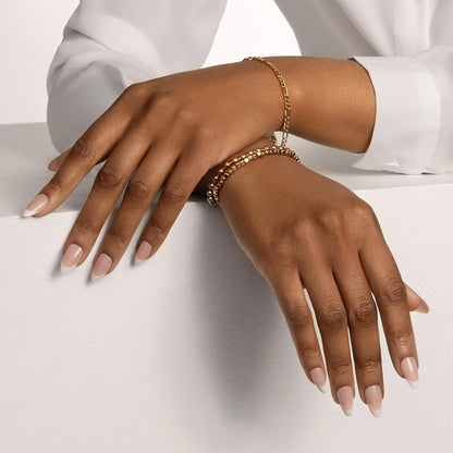 KISS_Classy,_Press_On_Nails,_Nail_glue_included,_'Dashing',_White,_Medium_Size,_Almond_Shape,_Includes_28_Nails,_2g_glue,_1_Manicure_Stick,_1_Mini_File