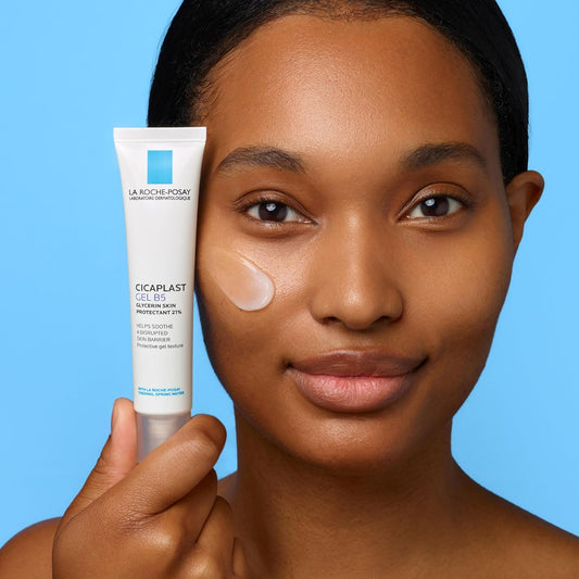 La_Roche-Posay_Cicaplast_Gel_B5,_Protective_Repair_Gel_for_Cracked,_Chapped_Skin_with_Madecassoside_and_Glycerin,_Tested_Post-Procedure,_Post-Stitches,_Post-Laser,_1.35_Fl_Oz