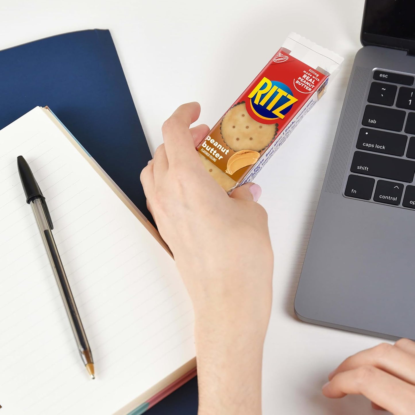 RITZ_Peanut_Butter_and_Cheese_Sandwich_Crackers_Variety_Pack,_Lunch_Snacks,_32_Snack_Packs_(6_Crackers_Per_Pack)