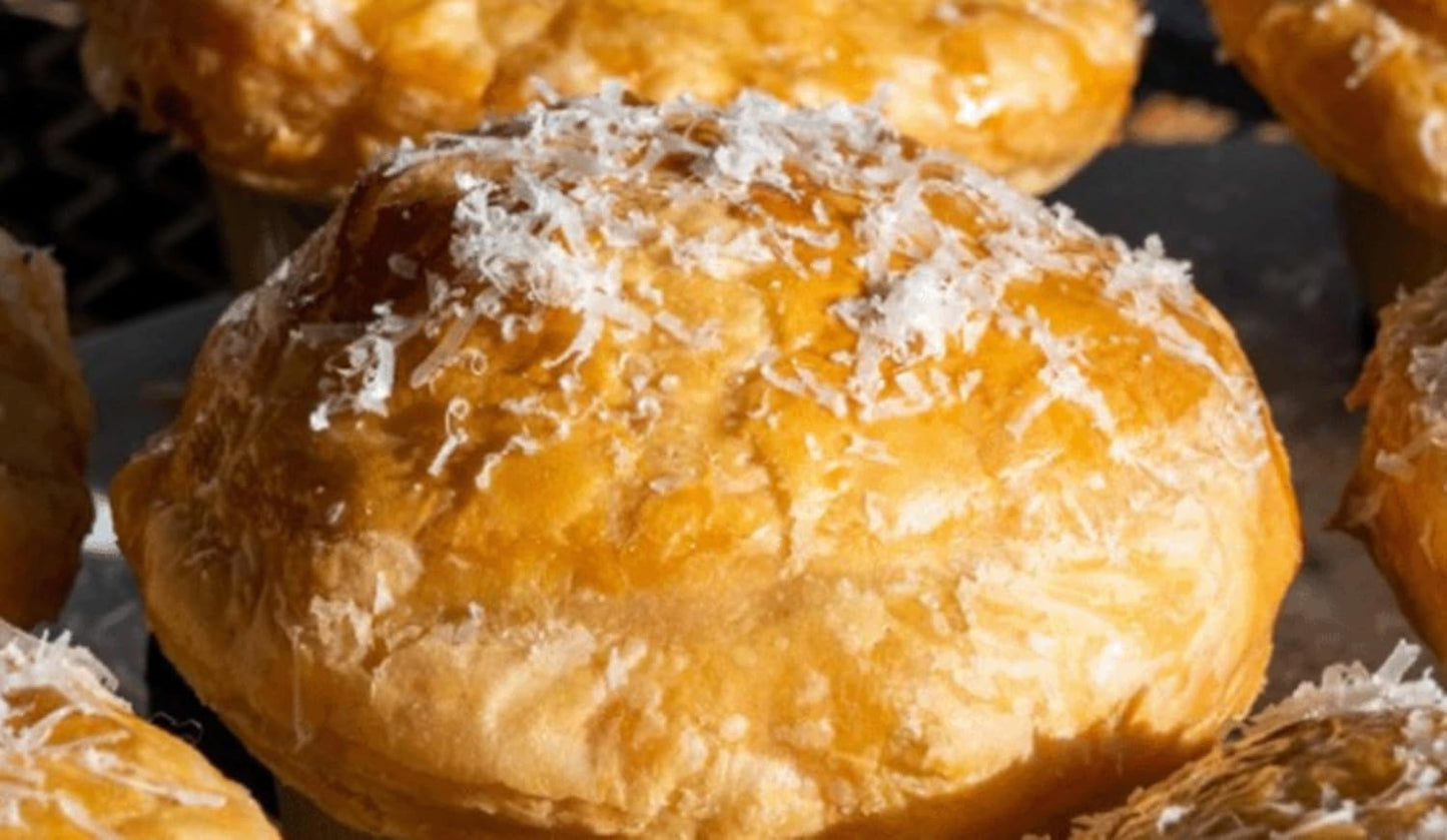 Kikkoman_Ponzu_Citrus_Seasoned_Dressing_and_Sauce,_15_Ounce