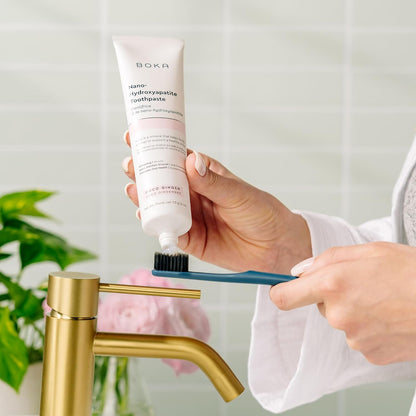 Boka_Classic_Manual_Toothbrush_with_Extra_Soft_Activated-Charcoal,_Tapered_Bristles,_Bioplastic_Handle_that_Includes_Travel_Cap,_Dentist-Approved,_Great_for_Adults_and_Kids,_Multi_Color_(Pack_of_4)