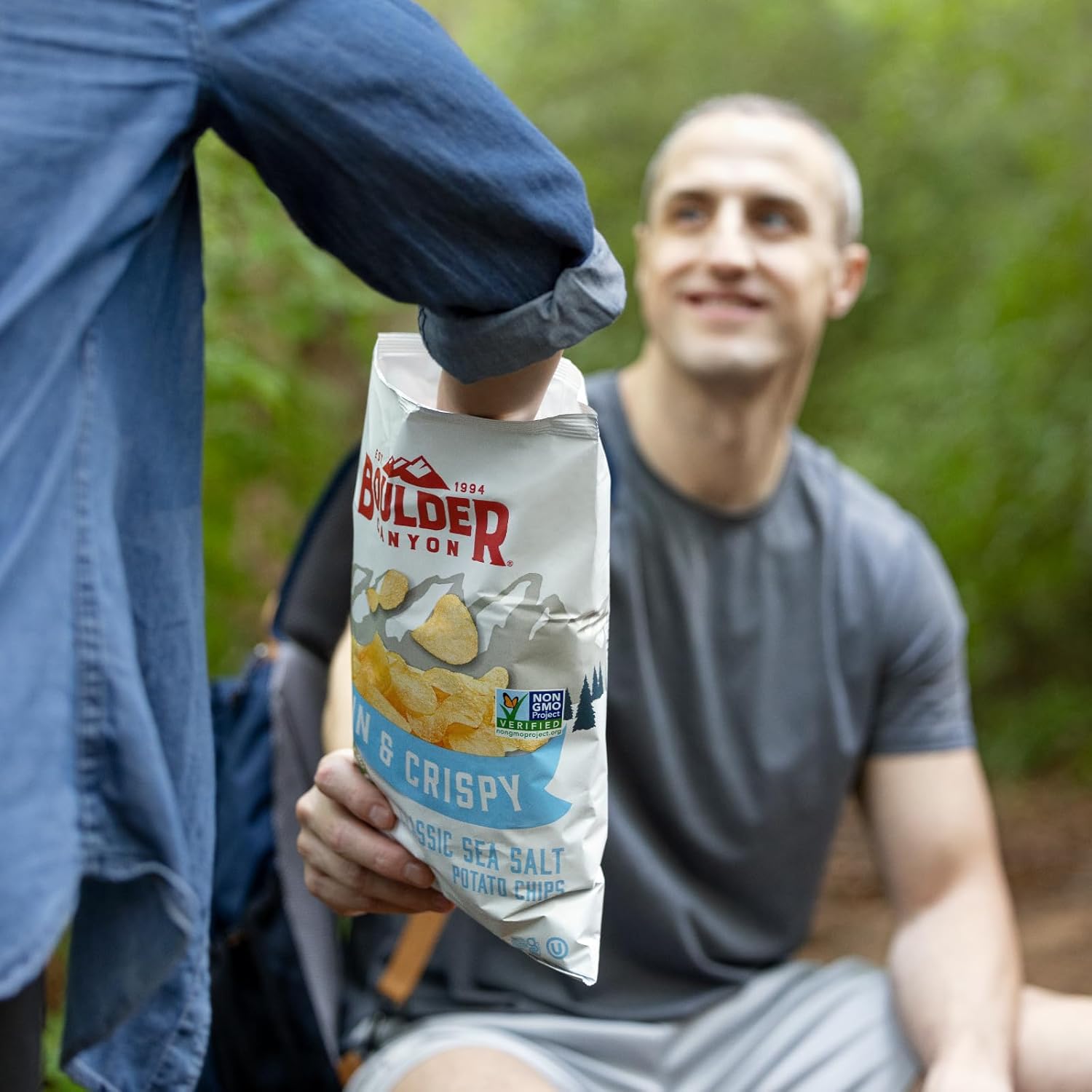 Boulder_Canyon_Thin_&_Crispy_Classic_Sea_Salt_Potato_Chips,_6_OZ