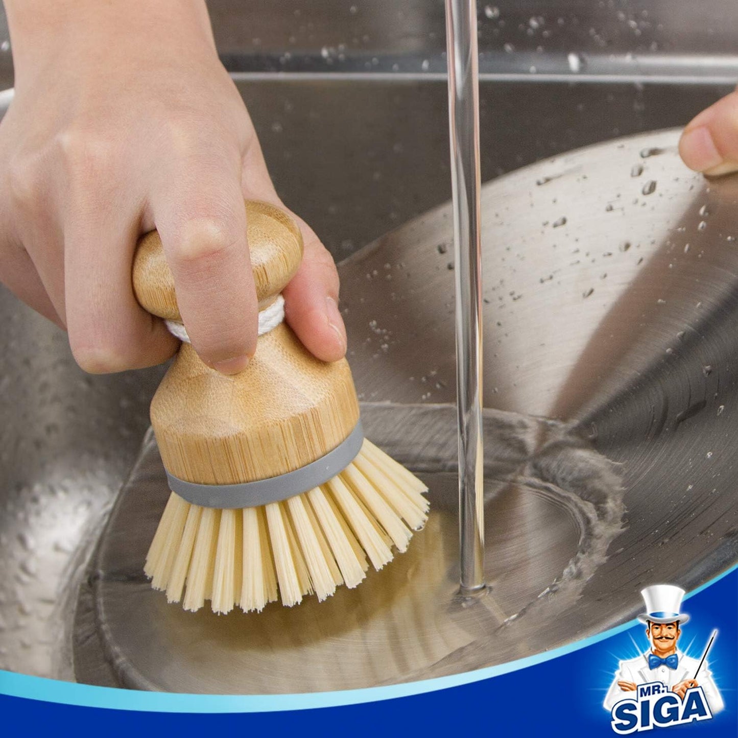 MR.SIGA_Bamboo_Palm_Brush,_Scrub_Brush_for_Dishes_Pots_Pans_Kitchen_Sink_Cleaning,_Pack_of_2