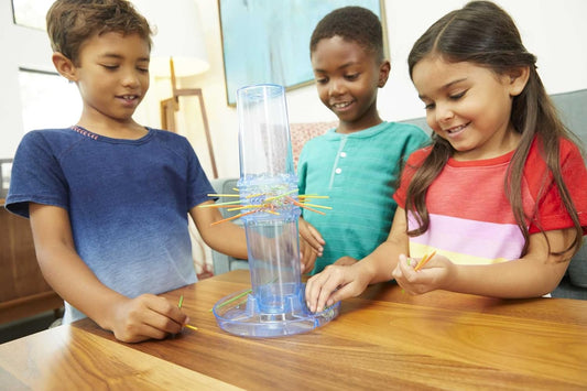 Mattel_KerPlunk_Kids_Game,_Easy-to-Learn_Family_Game_for_2_to_4_Players,_Don't_Let_The_Marbles_Fall
