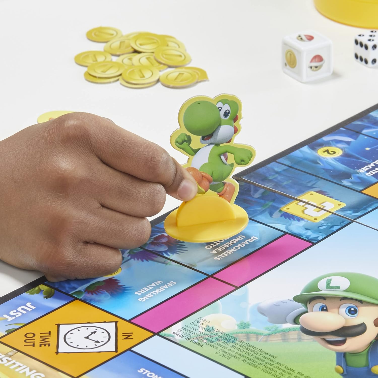 Monopoly_Junior_Super_Mario_Edition_Board_Game,_Fun_Kids'_Ages_5_and_Up,_Explore_The_Mushroom_Kingdom_as_Mario,_Peach,_Yoshi,_or_Luigi_(Amazon_Exclusive)