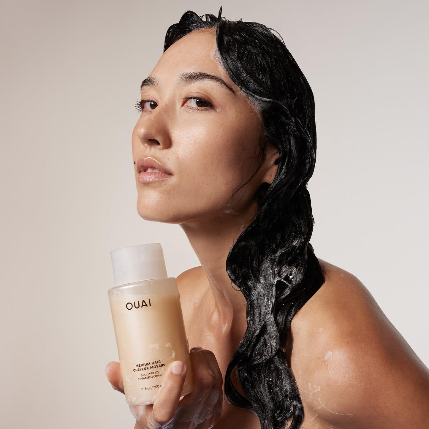 OUAI_Medium_Hair_Shampoo_-_Hydrating_Shampoo_for_Color_Treated_Hair_&_Dry_Scalp_-_Nourishes,_Strengthens,_Reduces_Breakage_&_Adds_Shine_-_Coconut_Oil,_Babassu,_Keratin_-_Sulfate_Free,_10_Oz