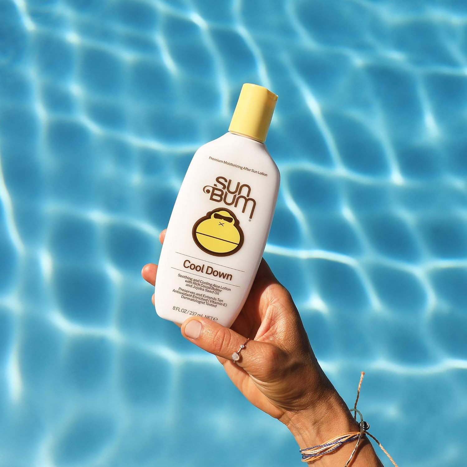 Sun_Bum_Cool_Down_Aloe_Vera_Lotion_-_Vegan_After_Sun_Care_with_Cocoa_Butter_to_Soothe_and_Hydrate_Sunburn_-_8_oz