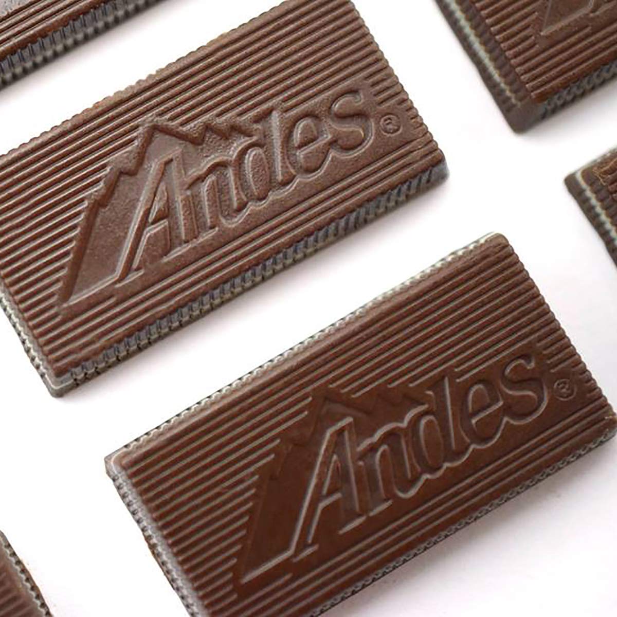 Tootsie_Roll_Andes_Creme_De_Menthe_Thin_Mints_-_After_Dinner_Mints_-_Rectangular_Chocolate_Sandwich_Mint_Candies_-_20_Oz,_120_Count