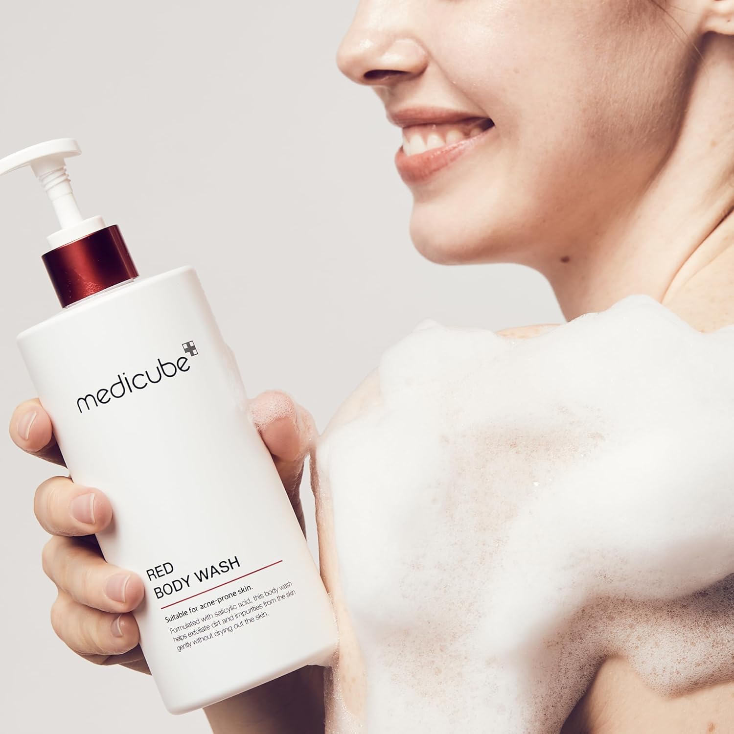 medicube_Red_Body_Wash_14.10_Fl.oz_I_Low_pH_and_Hydrating_Cleanser_with_Salicylic_Acid,_Lactic_Acid,_Niacinamide_and_Hyaluronic_Acid_Suitable_for_Bacne_Treatment_|_Korean_Skin_Care