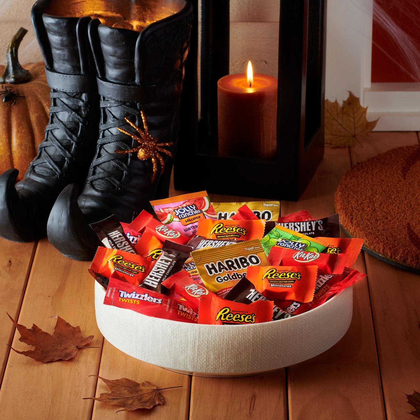 Hershey_Miniatures_Assorted_Flavored,_Halloween_Candy_Bag,_20.93_oz_(65_Pieces)