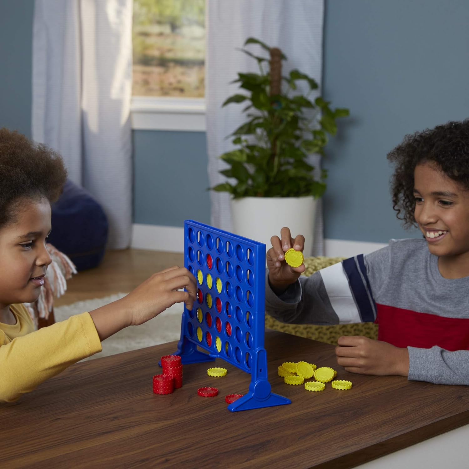Hasbro_Gaming_Connect_4_Classic_Grid,4_in_a_Row_Game,Strategy_Board_Games_for_Kids,2_Player_.for_Family_and_Kids,Ages_6_and_Up