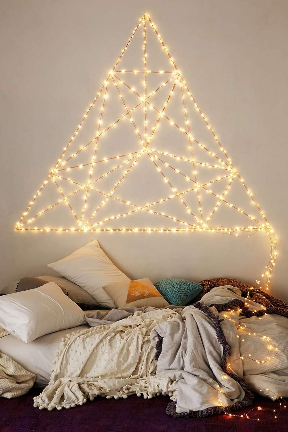 Twinkle_Star_200_LED_66_FT_Copper_Fairy_String_Lights_8_Modes_LED,_USB_Powered_with_Remote_Control_for_Christmas_Tree_Wedding_Party_Home_Decoration,_Warm_White