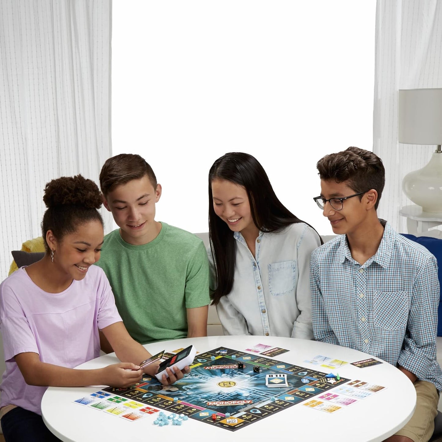 Hasbro_Gaming_Monopoly_Ultimate_Banking_Edition_Board_Game_for_Families_and_Kids_Ages_8_and_Up,_Electronic_Banking_Unit_(Amazon_Exclusive)