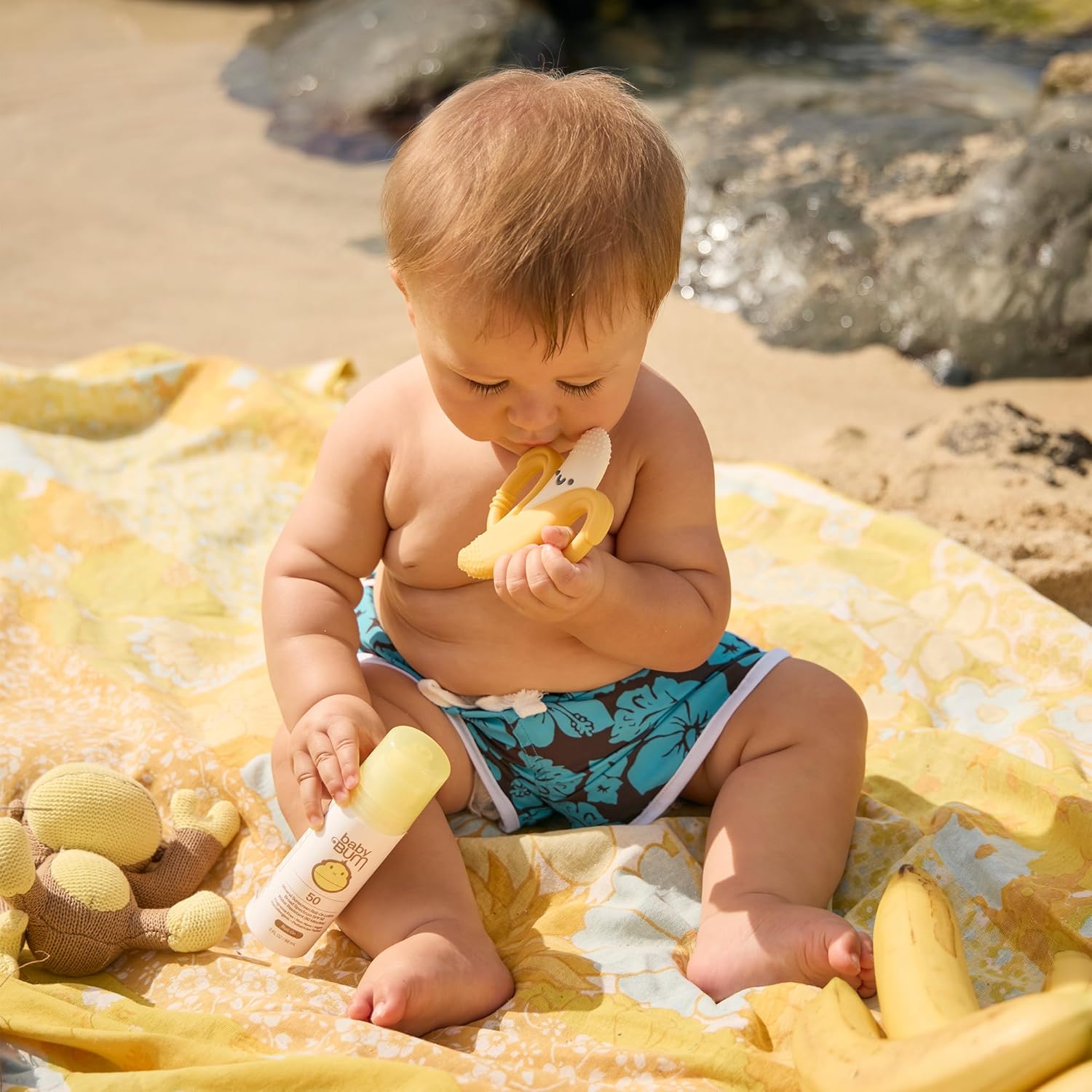 Sun_Bum_Baby_Bum_Mineral_SPF_50_Roll-On_Sunscreen_-_Vegan_and_Hawaii_104_Act_Compliant_(Without_Octinoxate_&_Oxybenzone)_-_Broad_Spectrum_Moisturizing_UVA/UVB_-_Travel_Size_-_3_oz_|_Mineral,_Vegan,_Broad_Spectrum,_Moisturizing,_UVA/UVB