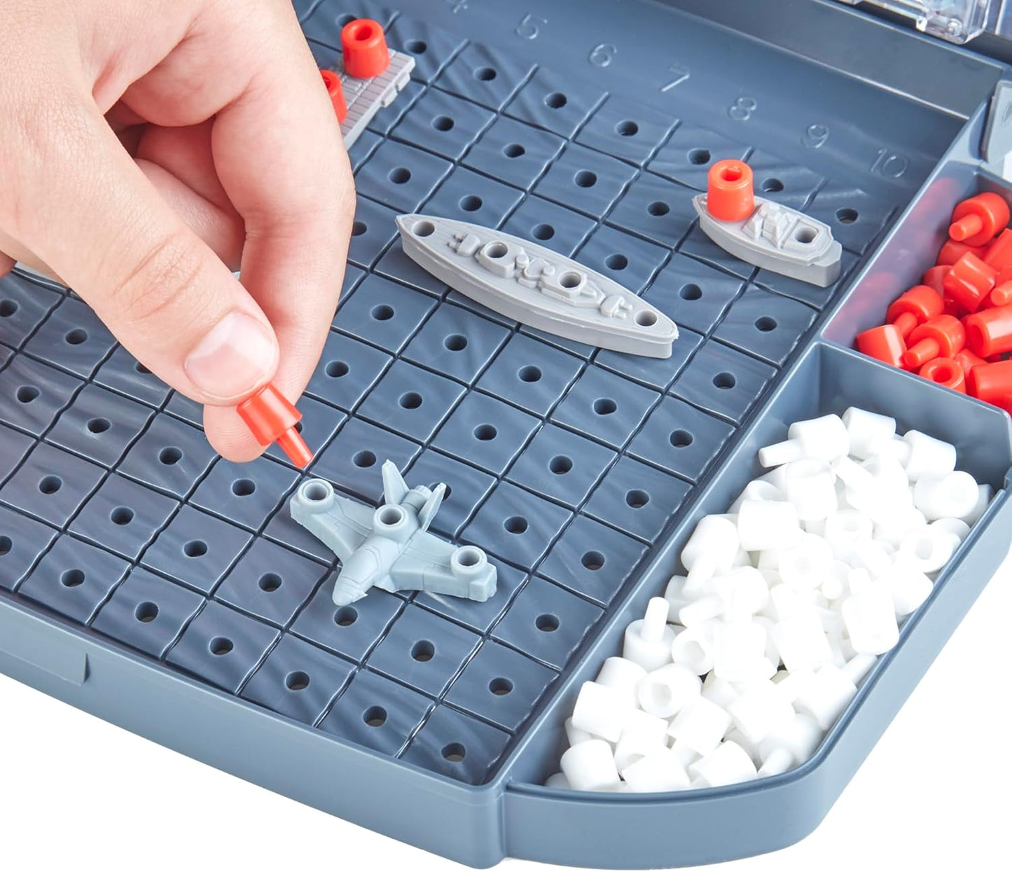 Hasbro_Gaming_Battleship_with_Planes_Strategy_Board_Game_for_Ages_7_and_Up_(Amazon_Exclusive)