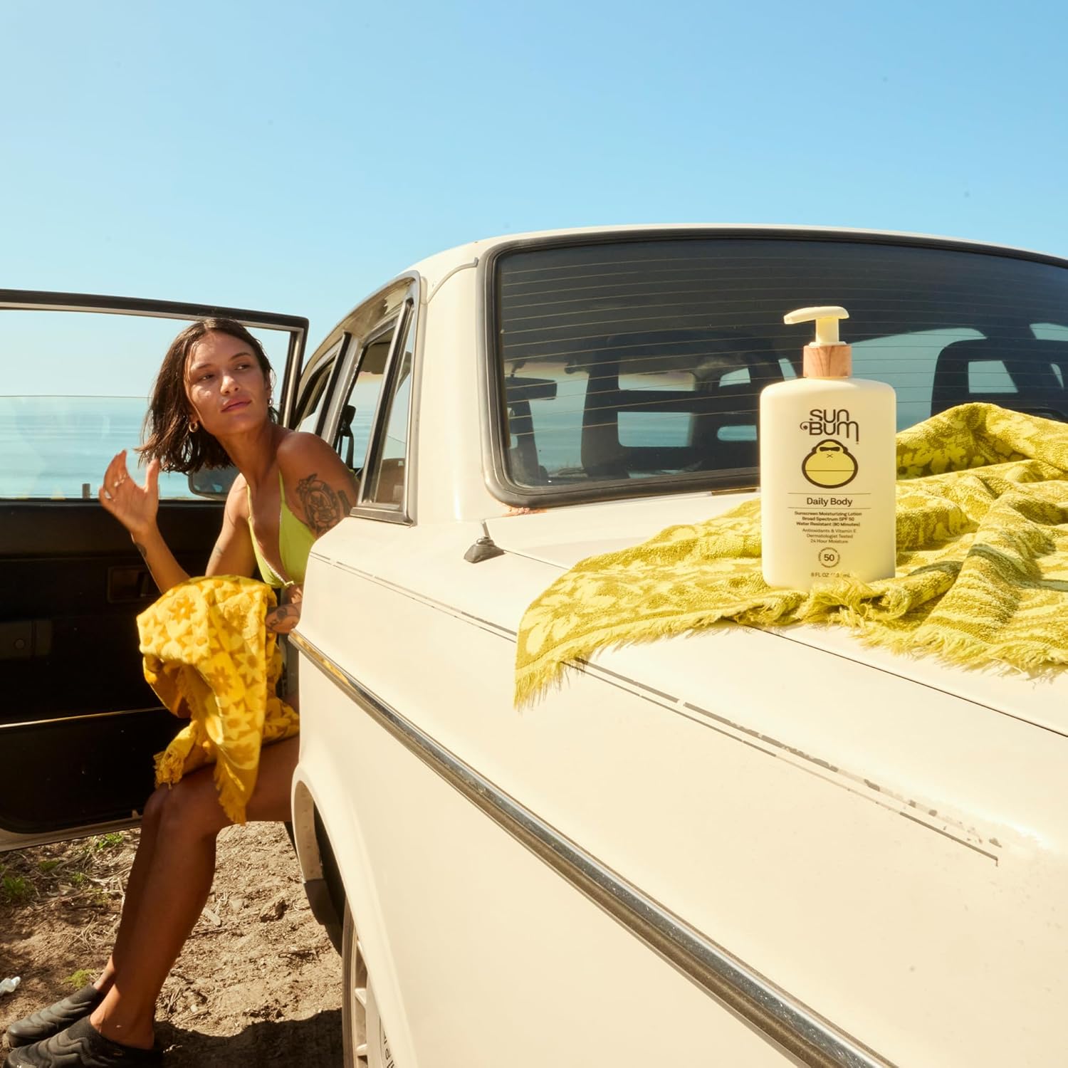 Sun_Bum_Daily_SPF_50_Sunscreen_Body_Lotion_-_Broad_Spectrum_Moisturizing_Sunscreen_with_Vitamin_E_-_Vegan_and_Hawaii_104_Act_Compliant_(Without_Octinoxate_&_Oxybenzone)_-_Dermatologist_Tested_-_8_oz