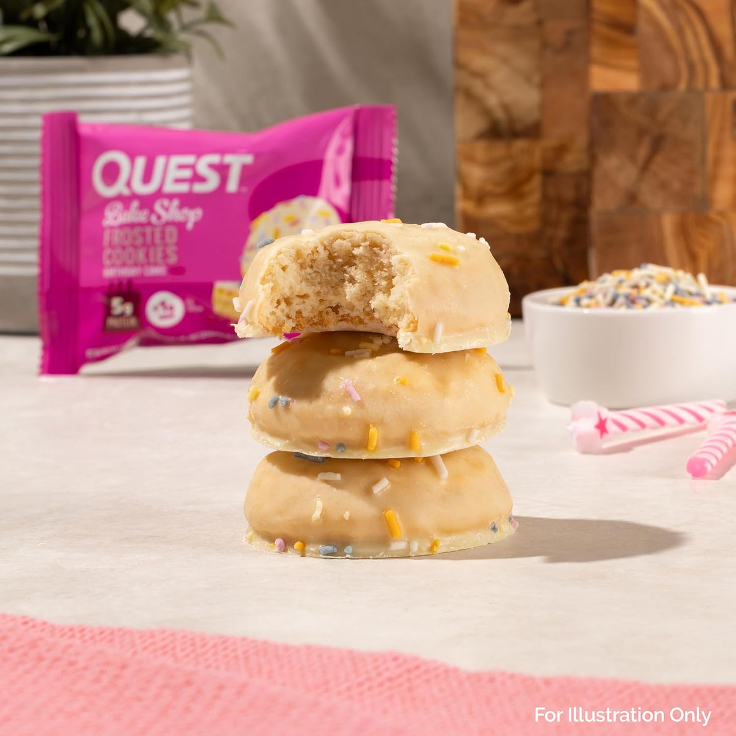 Quest_Nutrition_Frosted_Protein_Cookies,_Birthday_Cake,_<1g_Sugar,_5g_Protein,_1g_Net_Carbs,_Gluten_Free,_8_Cookies