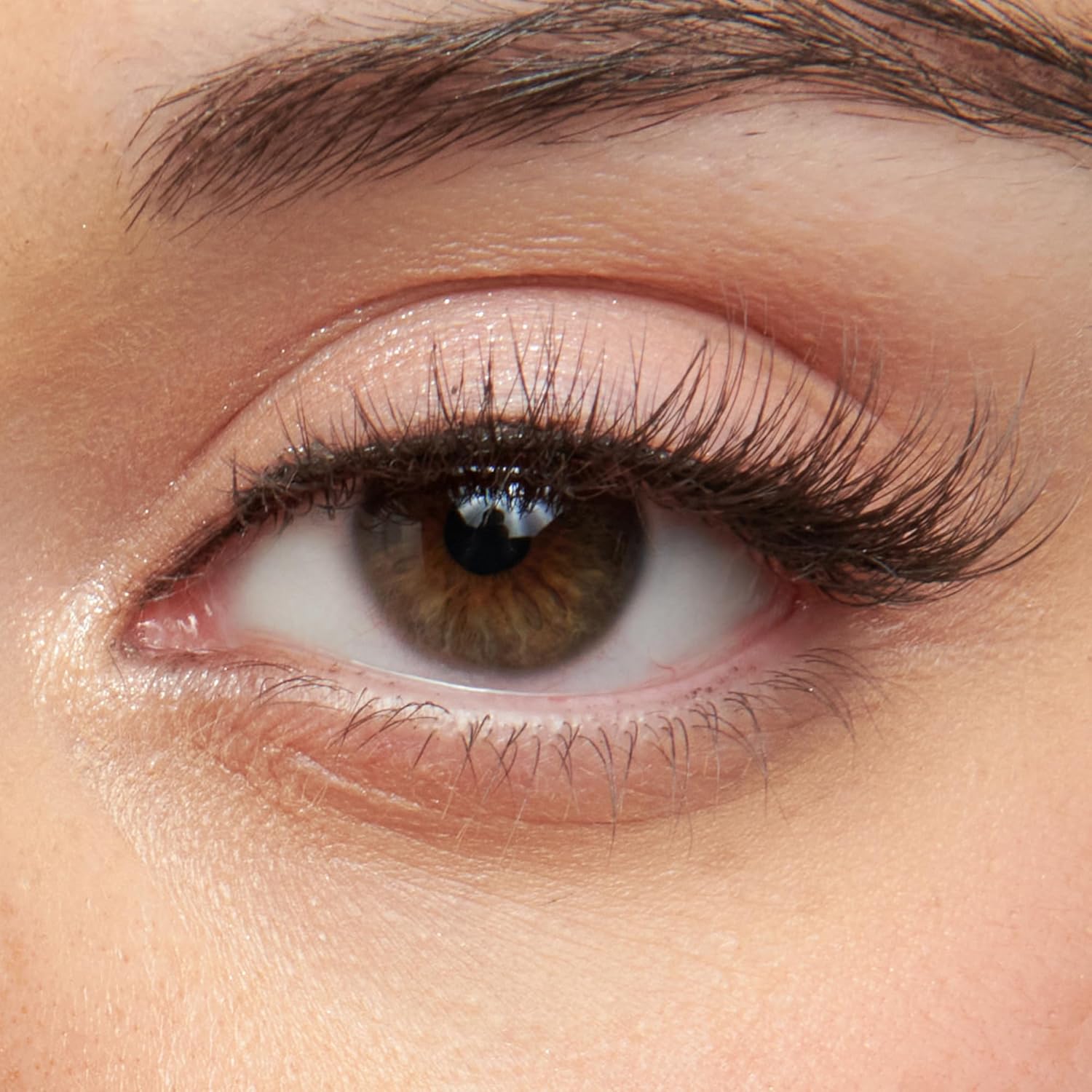 KISS_So_Wispy,_False_Eyelashes,_'',_12mm,_Includes_5_Pairs_Of_Lashes,_Easy_to_Apply,_Reusable_Lash_Clusters