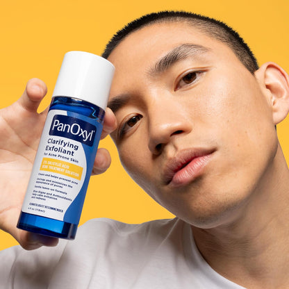 PanOxyl_Clarifying_Exfoliant_with_2%_Salicylic_Acid,_BHA_Liquid_Exfoliant_for_Face,_Unclogs,_Minimizes_Appearance_of_Pores,_Blue_Algae_and_Antioxidants_Help_Calm_Redness,_For_Acne_Prone_Skin,_4_fl_oz