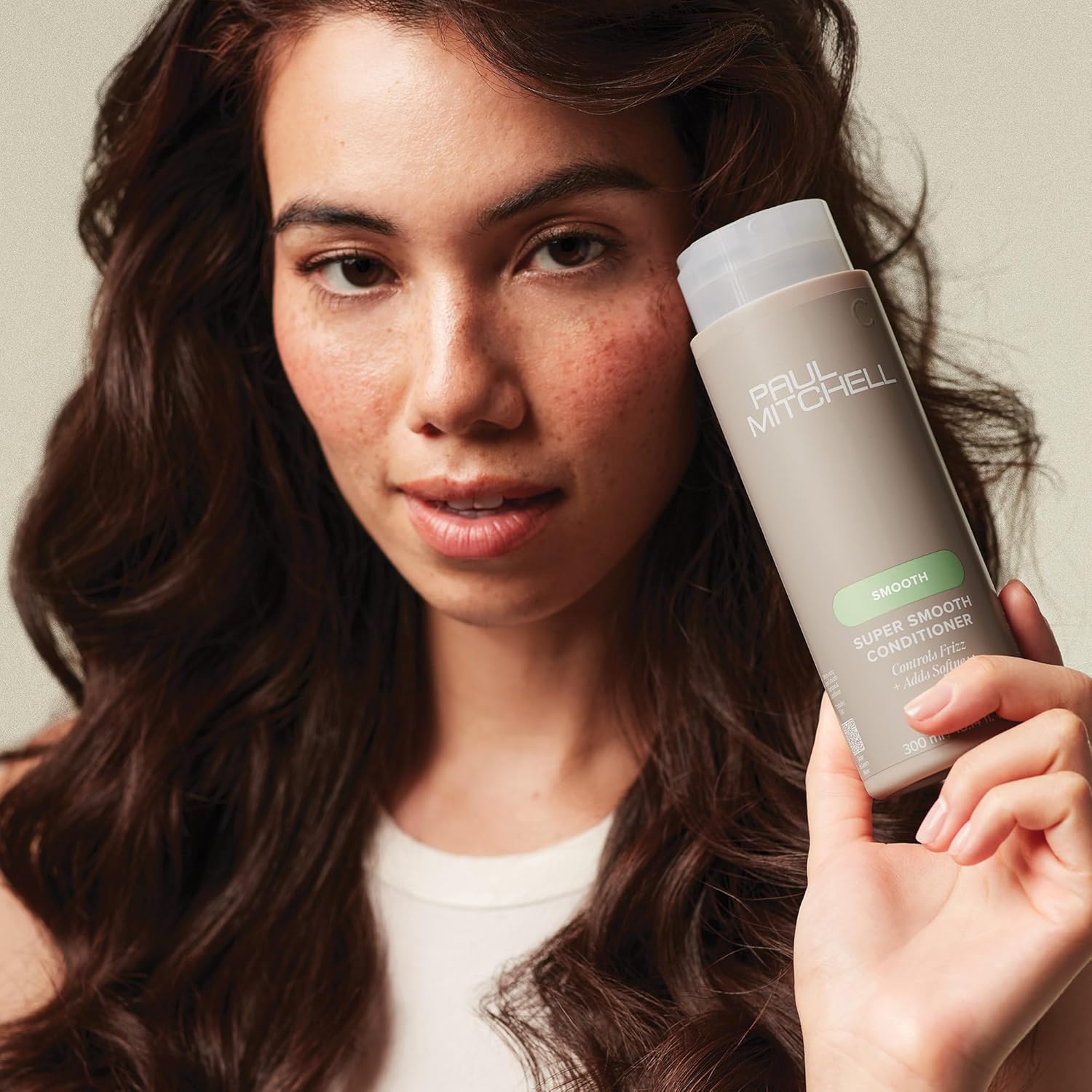 Paul_Mitchell_Super_Smooth_Conditioner,_Controls_Frizz,_Adds_Softness,_For_Frizzy_Hair