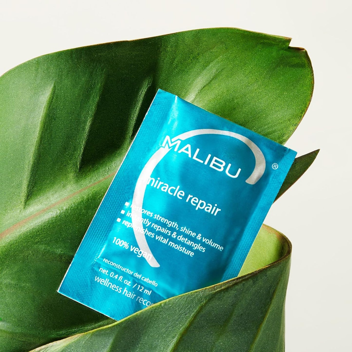 Malibu_C_Miracle_Repair_Hair_Reconstructor_-_Nourishing_Treatment_for_Weak,_Damaged_Strands_-_Flax_Protein_&_Vitamin_B5_for_Moisture