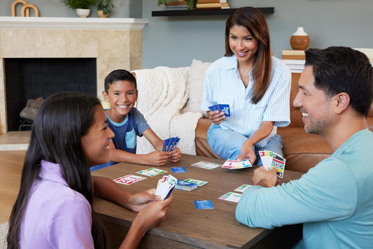 Mattel_Games_Phase_10_Card_Game_with_108_Cards,_Makes_a_Great_Gift_for_Kids,_Family_or_Adult_Game_Night,_Ages_7_Years_and_Older_(Amazon_Exclusive)