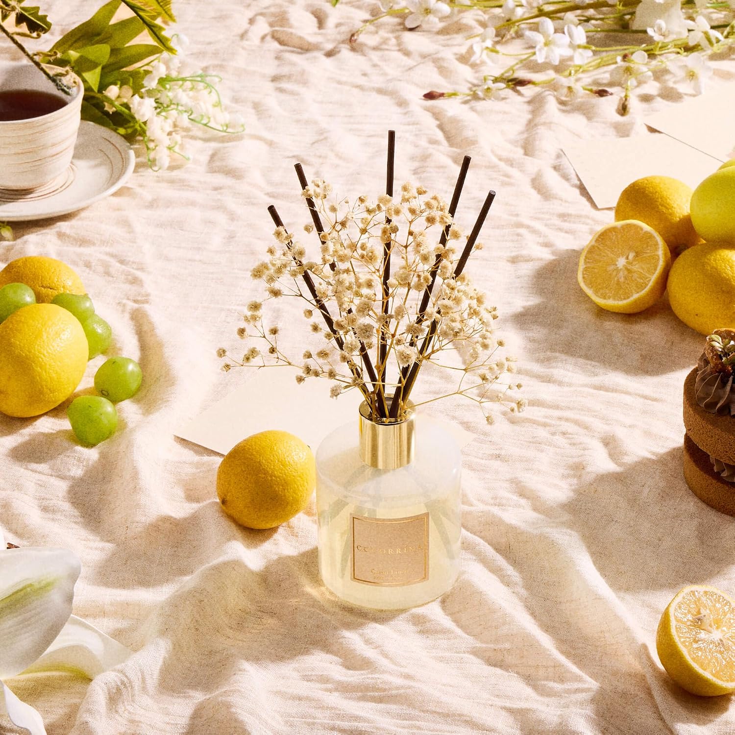 Reed_Diffuser_Set,_Clean_Linen_6.7_fl_oz_Scented_Diffuser_with_Sticks_Home_Fragrance_Reed_Diffuser_for_Bathroom_Shelf_Decor