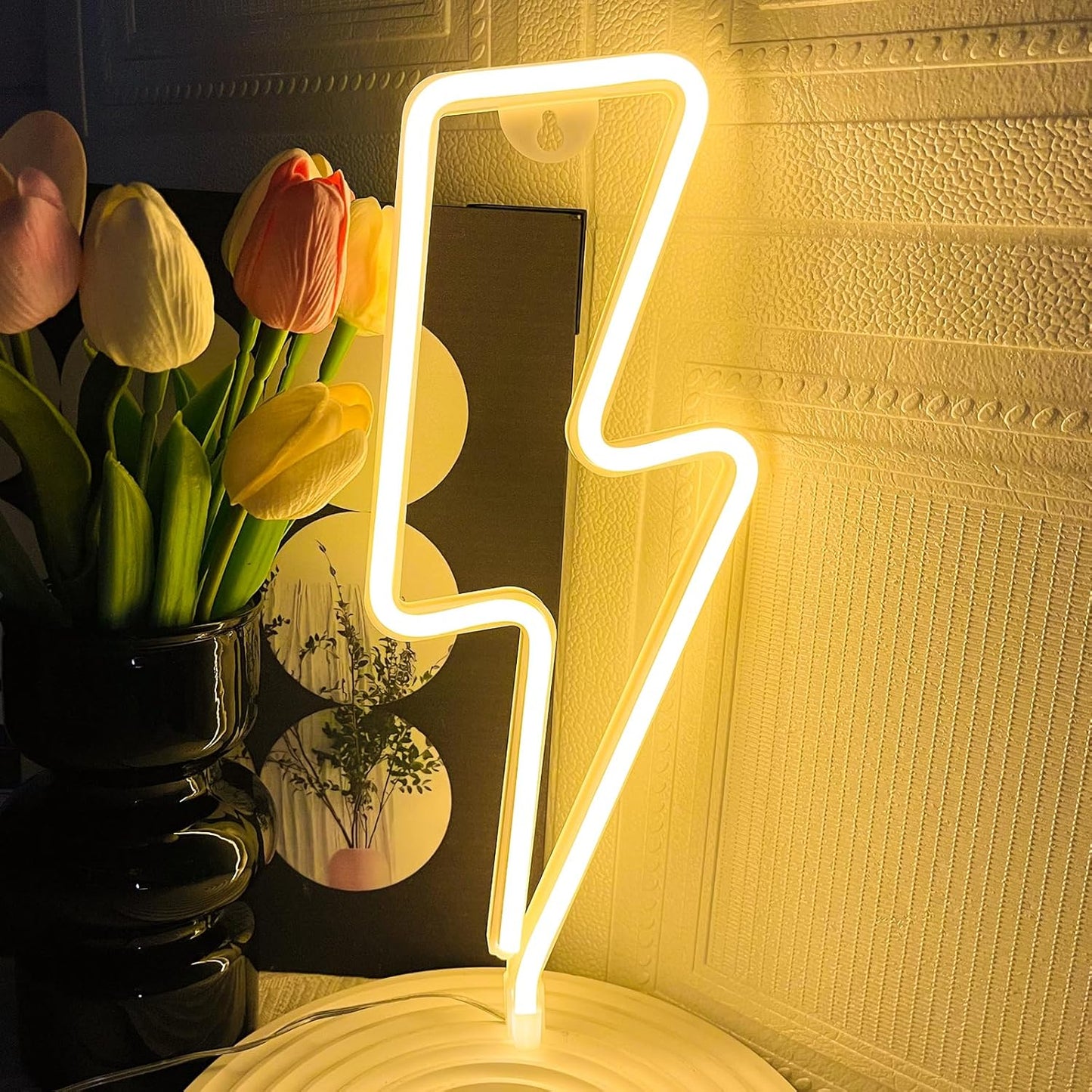 Neon_Signs_Lightning_Bolt_Neon_Light_Sign_for_Wall_Decor,_Battery_or_USB_Powered_Led_Lightning_Light_Neon_Sign_for_Bedroom,_Kids_Room,_Birthday,_Party,_Wedding,_Home,Kids_Decorations_Yellow