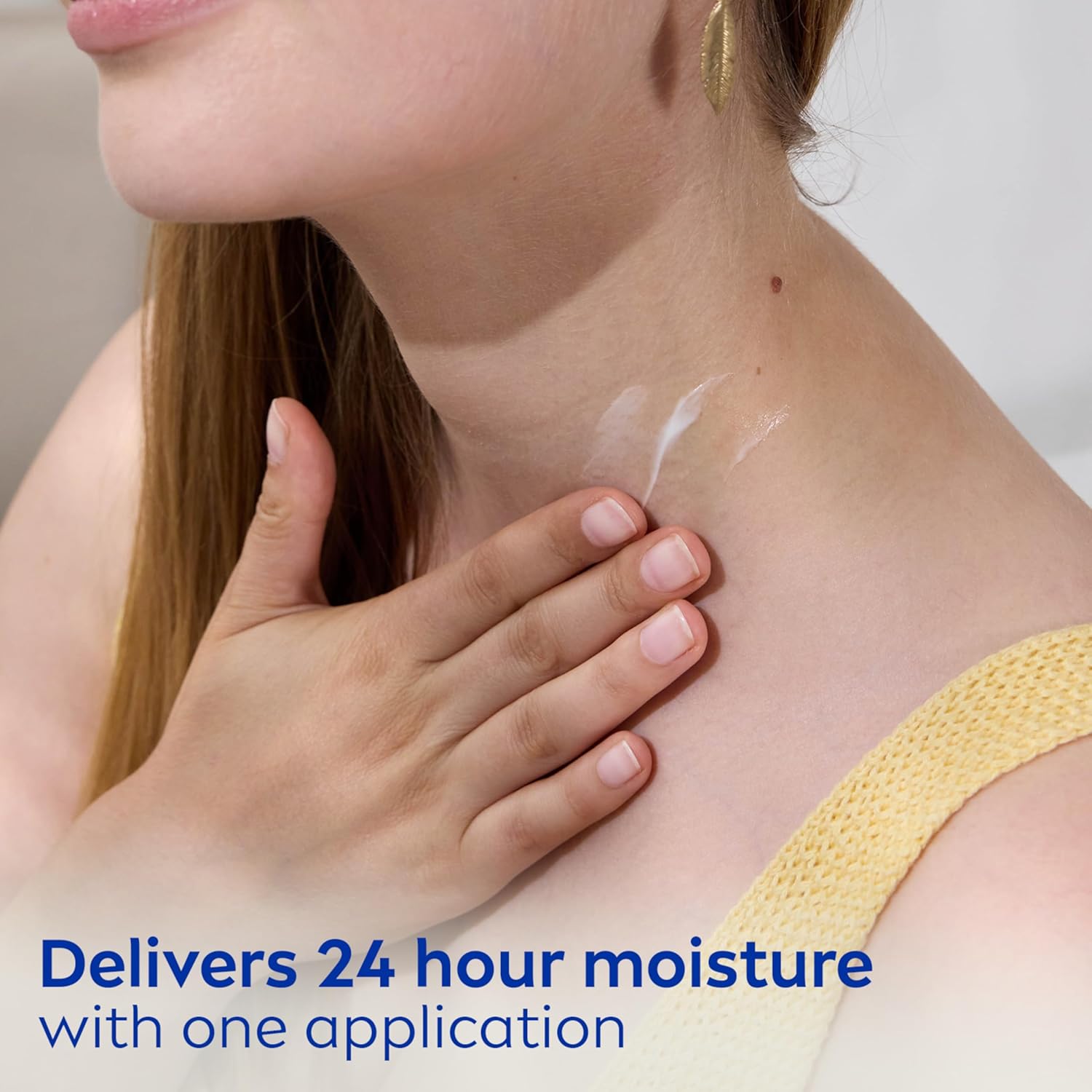 NIVEA_Skin_Firming_&_Anti_Wrinkle_Neck_&_Chest_Cream_with_Coenzyme_Q10,_Creatine_and_Provitamin_B5,_Skin_Firming_Cream_Reduces_the_Look_of_Fine_Lines_and_Wrinkles,_6.7_Oz_Tube