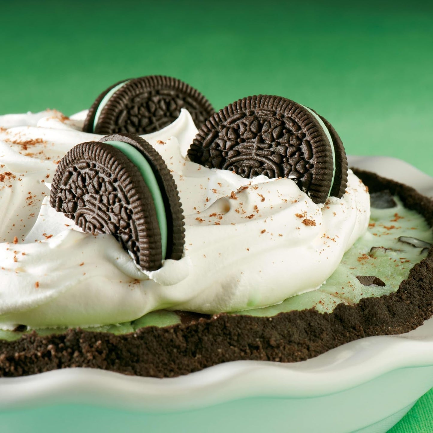 OREO_Mint_Creme_Chocolate_Sandwich_Cookies,_Party_Size,_24.95_oz