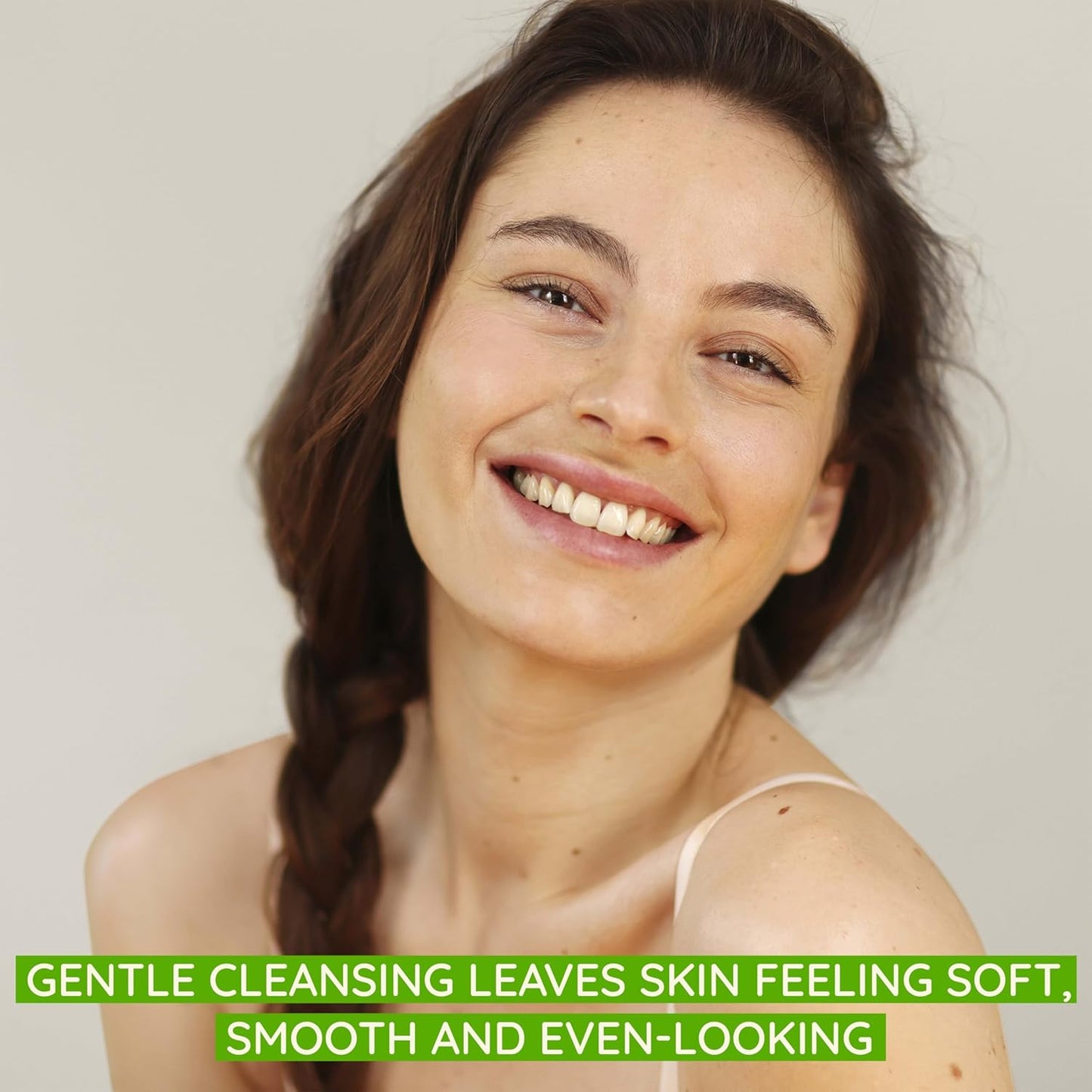 Aveeno_Clear_Complexion_Foaming_Oil-Free_Facial_Cleanser_with_Soy_Extract_&_0.5%_Salicylic_Acid,_Acne_Treatment_Face_Wash_for_Acne-Prone_Skin,_Sulfate-Free_&_Hypoallergenic,_6_fl._oz