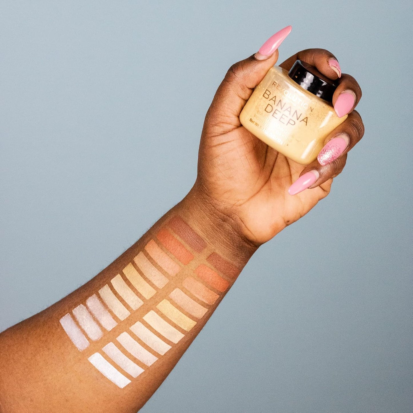 Revolution,_Loose_Baking_Powder,_Makeup_Setting_Powder,_Long-Lasting_Coverage,_Mattifies_&_Reduces_Shine,_Banana_Deep,_1.12_oz