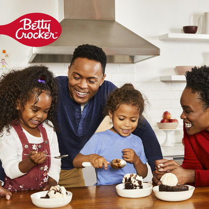 Betty_Crocker_REESE'S_Brownie_Mix_with_REESE'S_Peanut_Butter_Chips,_Holiday_Baking,_16_oz
